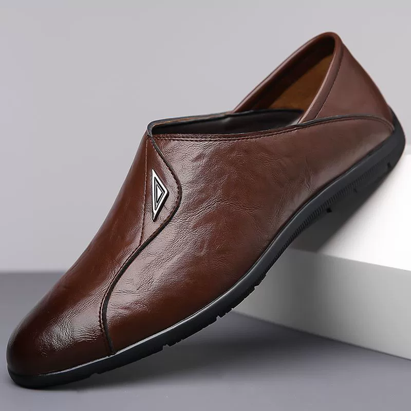 2024 новая повседневная кожаная обувь нескользящая мягкая подошва для мужчин модная повседневная кожаная обувь бобовая обувь
