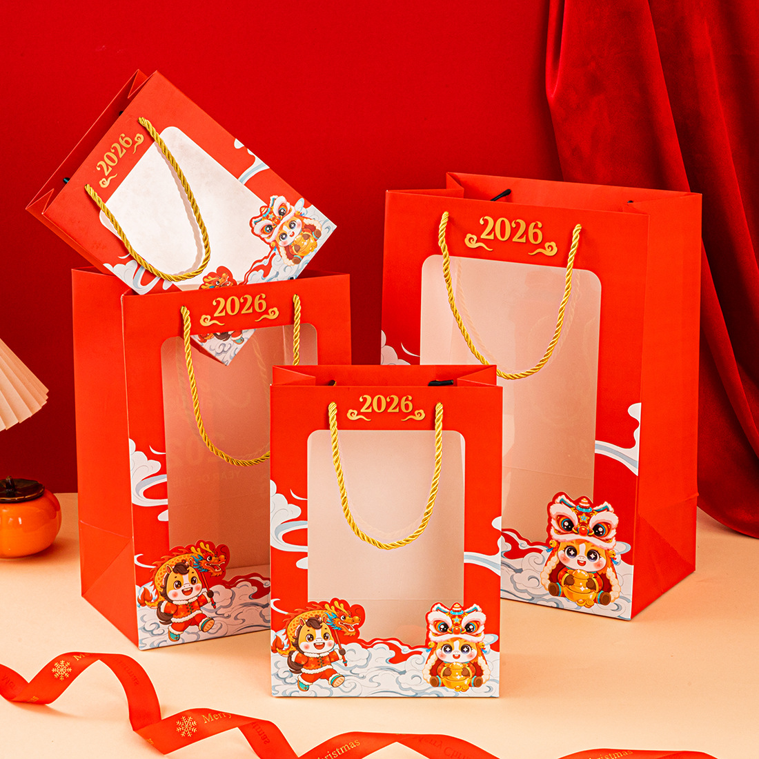 新款马年礼品袋透明开窗袋高级感新年袋元旦年会包装袋伴手手提袋