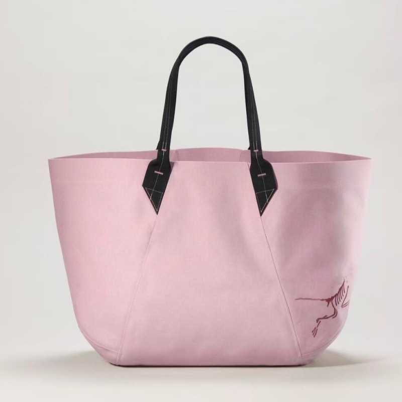 Fuchsia bag