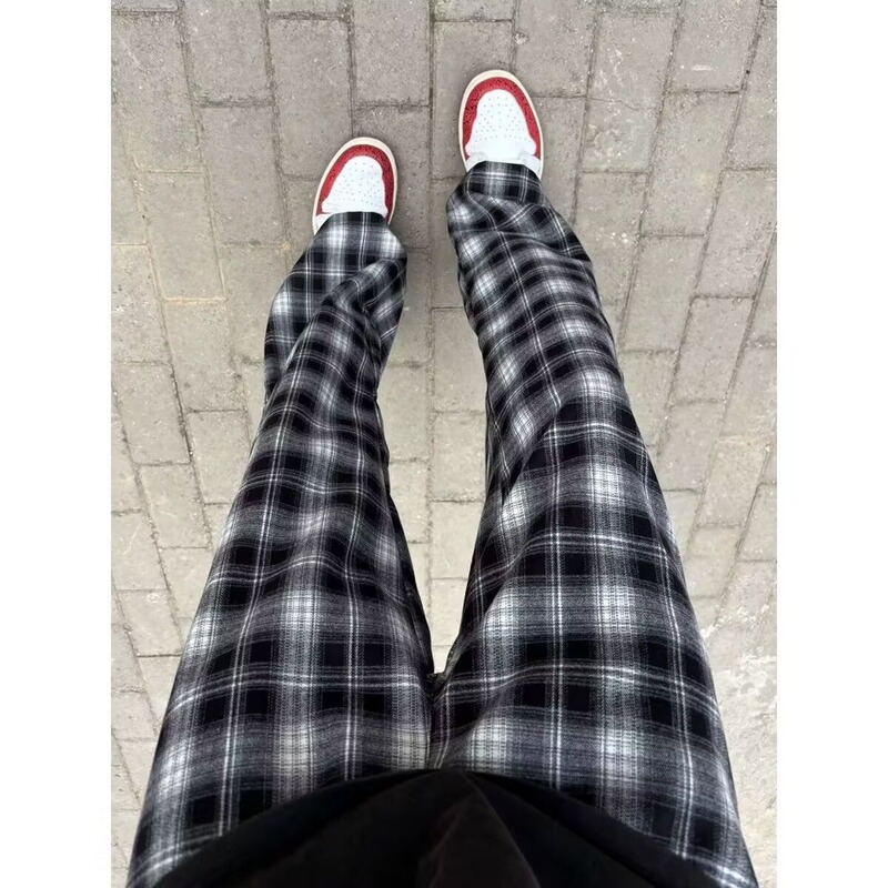 Cleanfit Black and White Plaid Pants for Men, Spring and Autumn Wear, Lazy Wide-Leg Pants, American-Style Casual Slightly Flared Straight-Leg Pants Cleanfit Black and White Plaid Pants for Men, Spring and Autumn Wear, Lazy Wide-Leg Pants, American-Style Casual Slightly Flared Straight-Leg Pants
