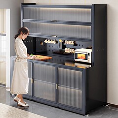 台所の物置棚は防塵食を厚くして、ロッカーが床に落ちた多層電子レンジ収納棚の食器棚にドア付きの食器棚を持っている