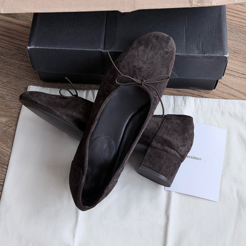 Coffee suede / 35