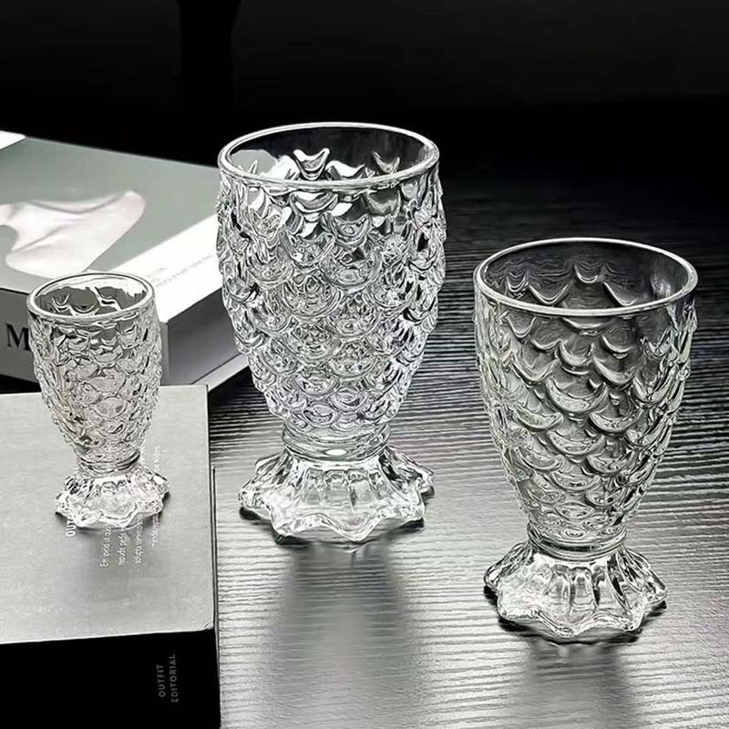 Vaso de vidrio sin plomo con patrón de escamas de pescado, copa de cola de sirena, copa de escamas de pescado, copa de vino grabada, 30ml, taza de jugo creativo personalizado