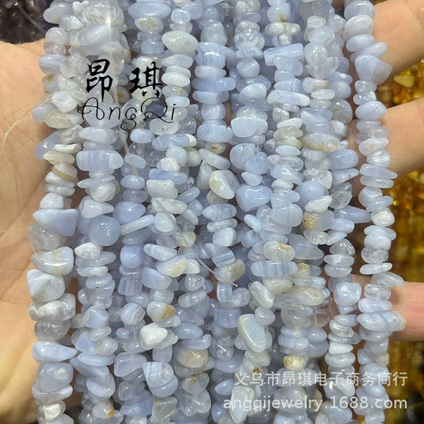 A natural purple agate