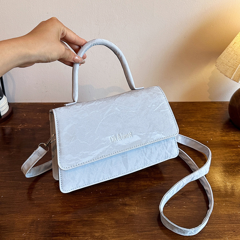 Retro Small Bag 2026 New Fashion Autumn and Winter Single Shoulder Crossbody Bag Women's High-End Handbag Small Square Bag