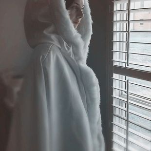 Christmas Winter Warm Thickened Cloak Flannel Cape Bridal Shawl White Beige Women Plush Jacket
