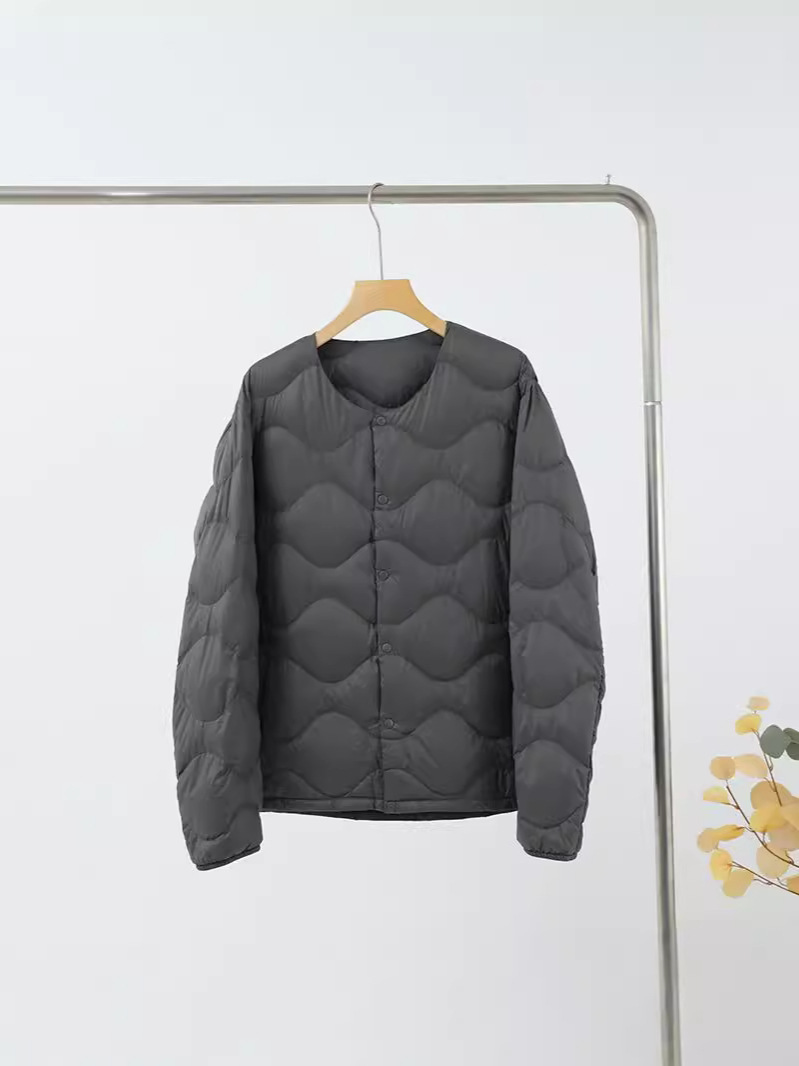 Nuevo invierno hombre ligero plumón interior cuello V delgado portátil suelto universal abrigo de manga larga de chaqueta blanca cálida