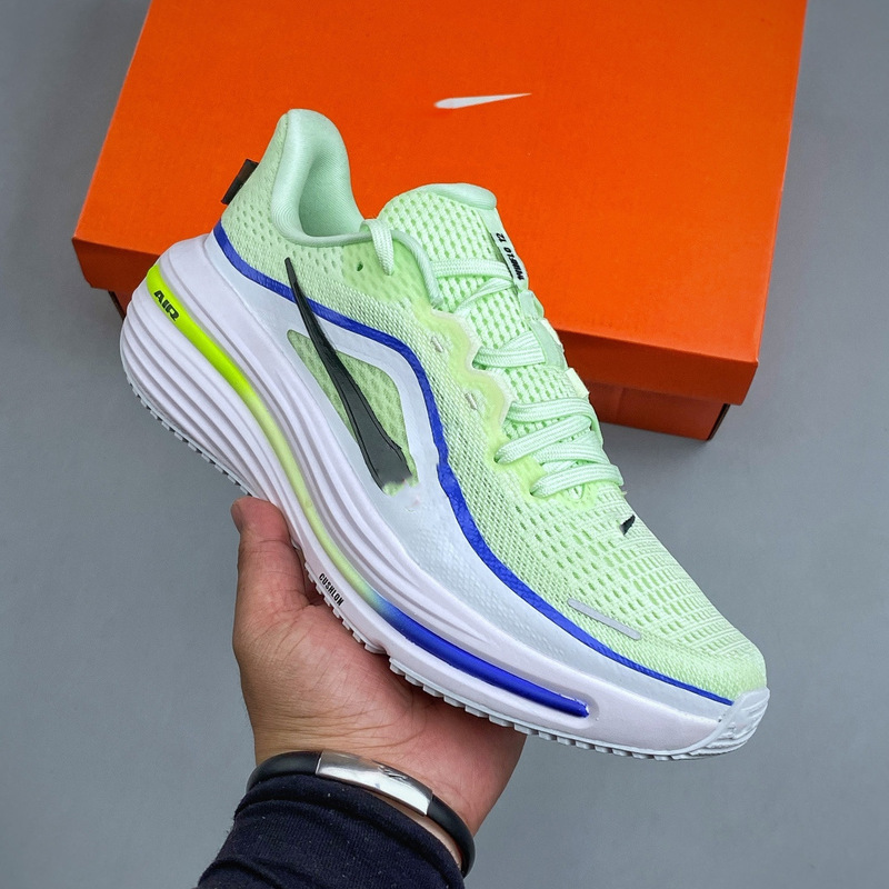 Putian Winflo 12 Men's and Women's Low-Top Cushioning Running Shoes Mesh Breathable Commuter Shoes Lightweight Training Sports Shoes