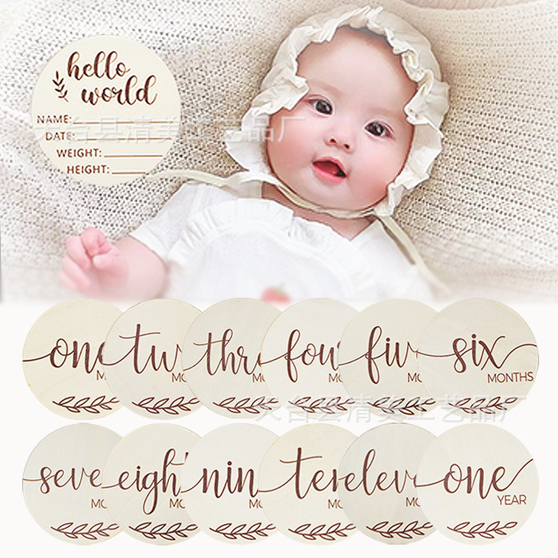 Tarjeta conmemorativa impresa para bebés Registro de nacimiento del bebé Crecimiento de hitos de madera Accesorios para fotos