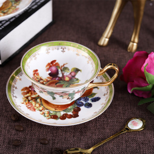 European Style Orchard Coffee Cup Small Light Luxury Breakfast Coffee Cup and Saucer suit Bone China British Fruit Flower Tea Cup Exquisite