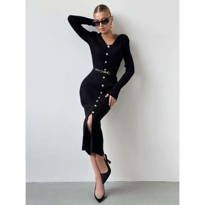 Korean Retro High-End Knitted Dress for Women in Autumn and Winter with Buttons and Slits, Hip-Covering Sweater Cardigan with Bottoming Skirt