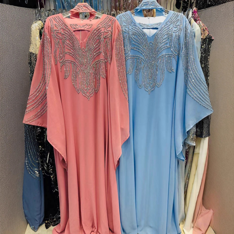 Cross-Border Elegant Ladies' Robe 2025 New Heavy-Duty Diamond-Encrusted Dress Loose Large Size Dress Long Skirt Cross-Border Elegant Ladies' Robe 2025 New Heavy-Duty Diamond-Encrusted Dress Loose Large Size Dress Long Skirt