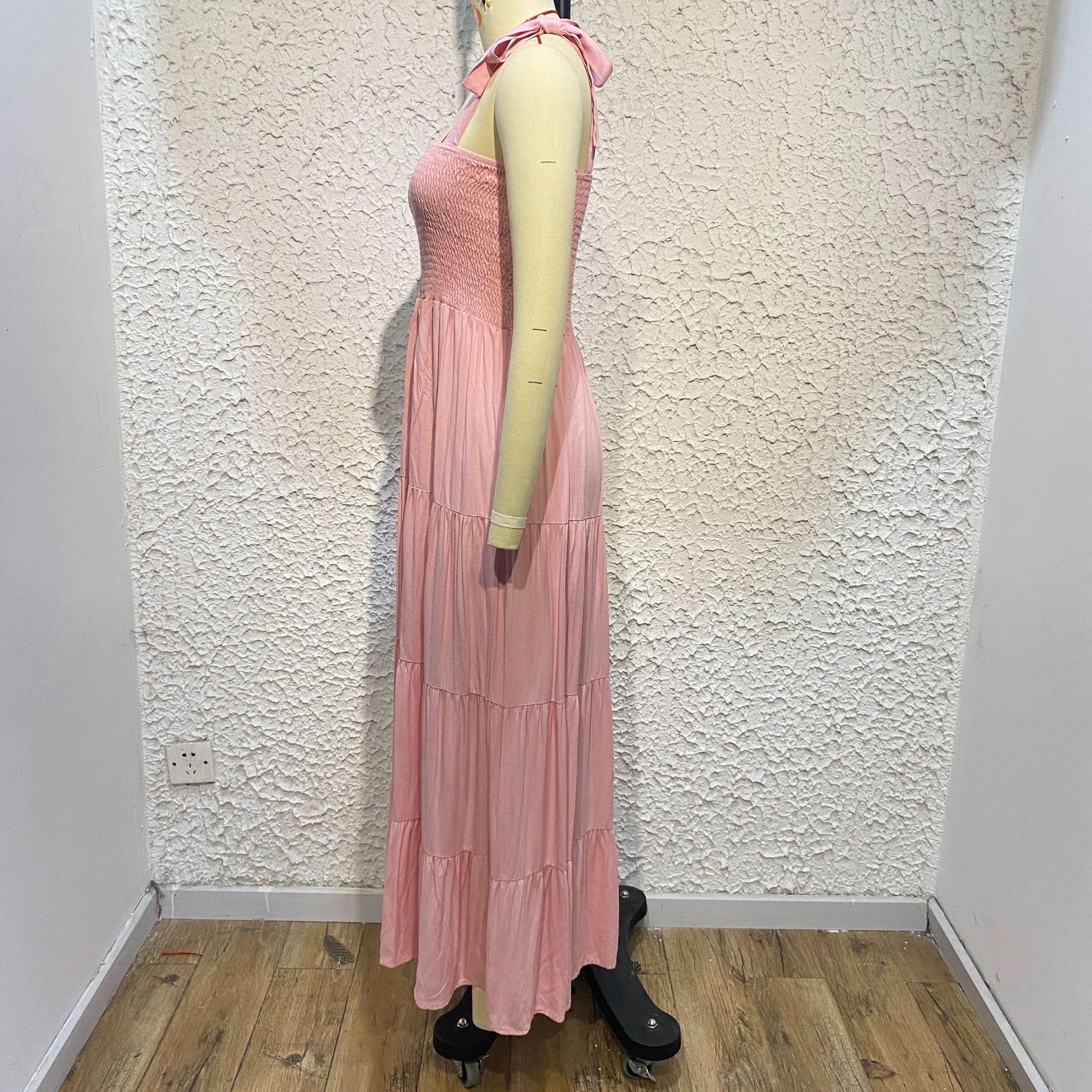 259g Weight Maxi Long Dress Dress Length Type Sleeveless Sleeve Length Regular Dress Dresses Type Regular Sleeve Sleeve Type Polyester Fabric Type High Waist Waist Line Daily Occasion Strap Neckline Regular Fit Fit Type Printing, Polka Dots Pattern Summer, Spring Season Women's Gender Elegant Style Wholesale Women's Elegant Printing Polka Dots Daily Strap Sleeveless Regular Dress 96