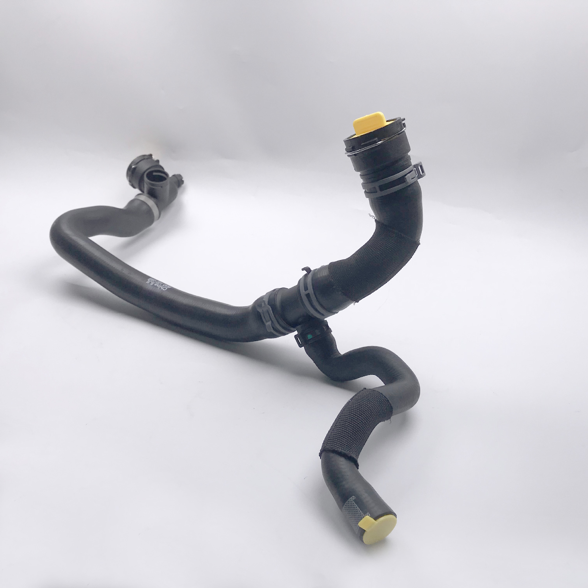 Suitable for Audi Q5 Q5L 2017-2025 Car Water Tank Lower Pipe Coolant Hose 80D122055