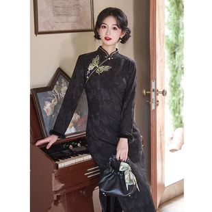 ��ɫ����2025�¿���Ӻ�����ʽ�B��ȹ�z�q�����͹Ś��|�߼��ж�