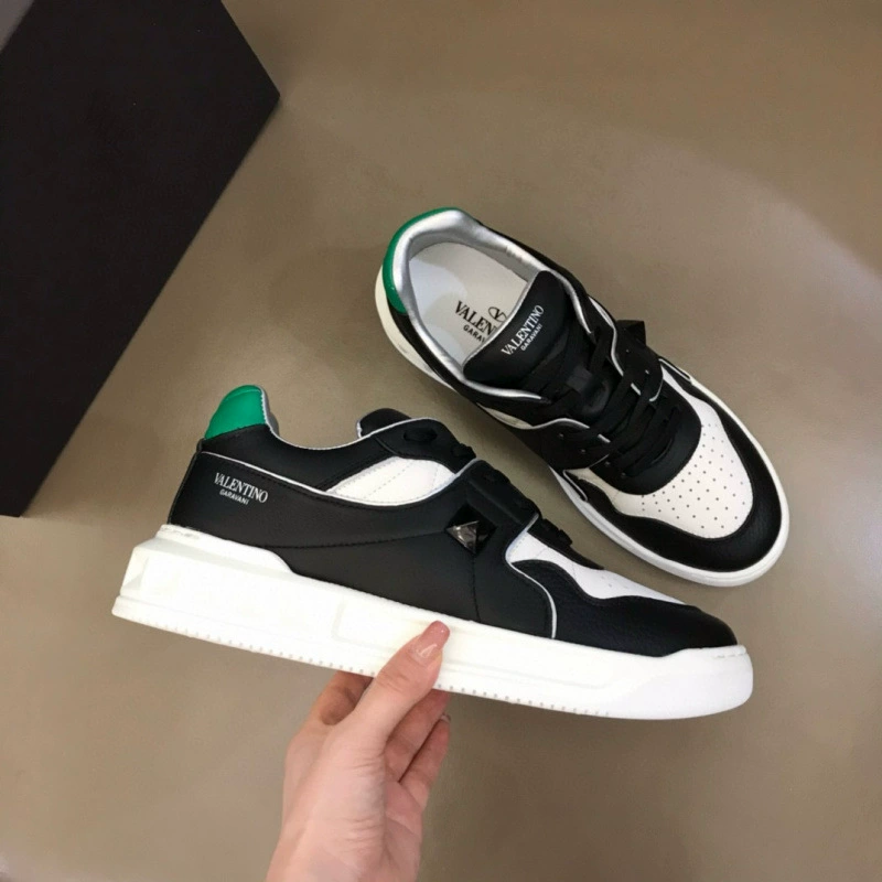 Европейские мужские дышащие повседневные белые туфли на толстой подошве с низким вырезом, модные спортивные кроссовки из натуральной кожи с цветными блоками, износостойкие и удобные.