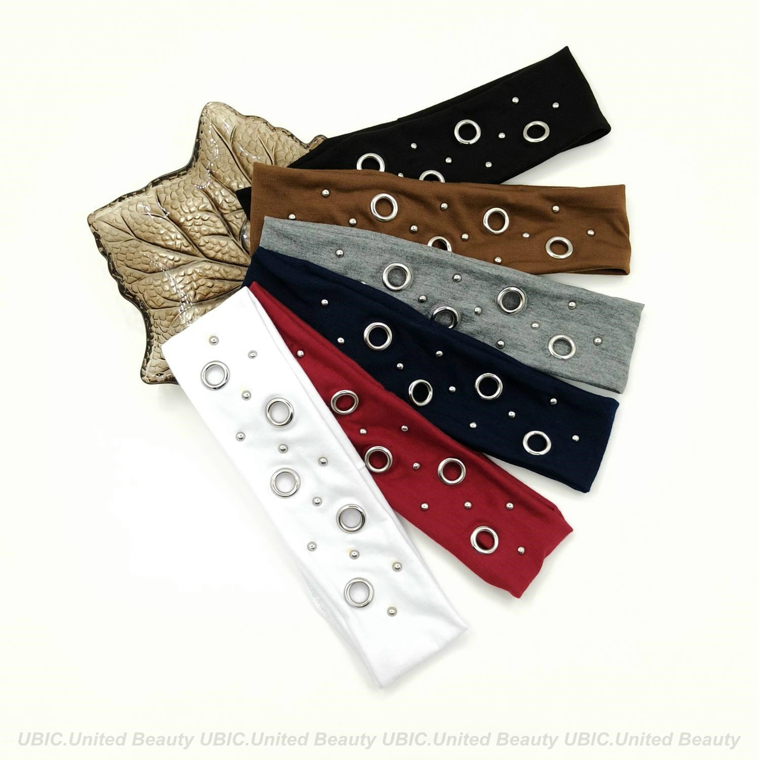 HW250803-44x6cm朋克风5气眼11钉扣头带-IM
