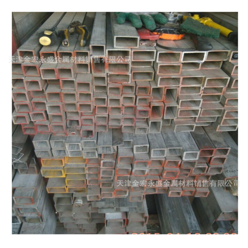 供应不锈钢圆管 方管 毛细不锈钢管