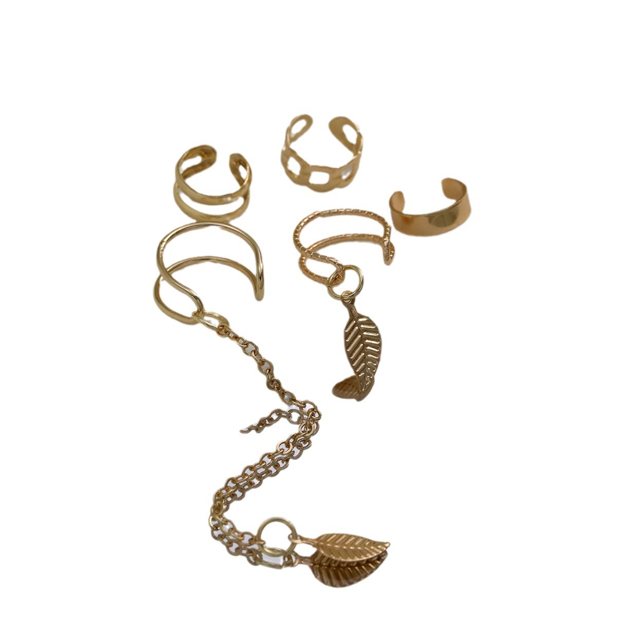 Ensemble de 5 clips d'oreille en chaîne à pampilles en feuilles dorées, personnalité de tempérament de mode, clip d'oreille de type C de luxe créatif_voghion.com