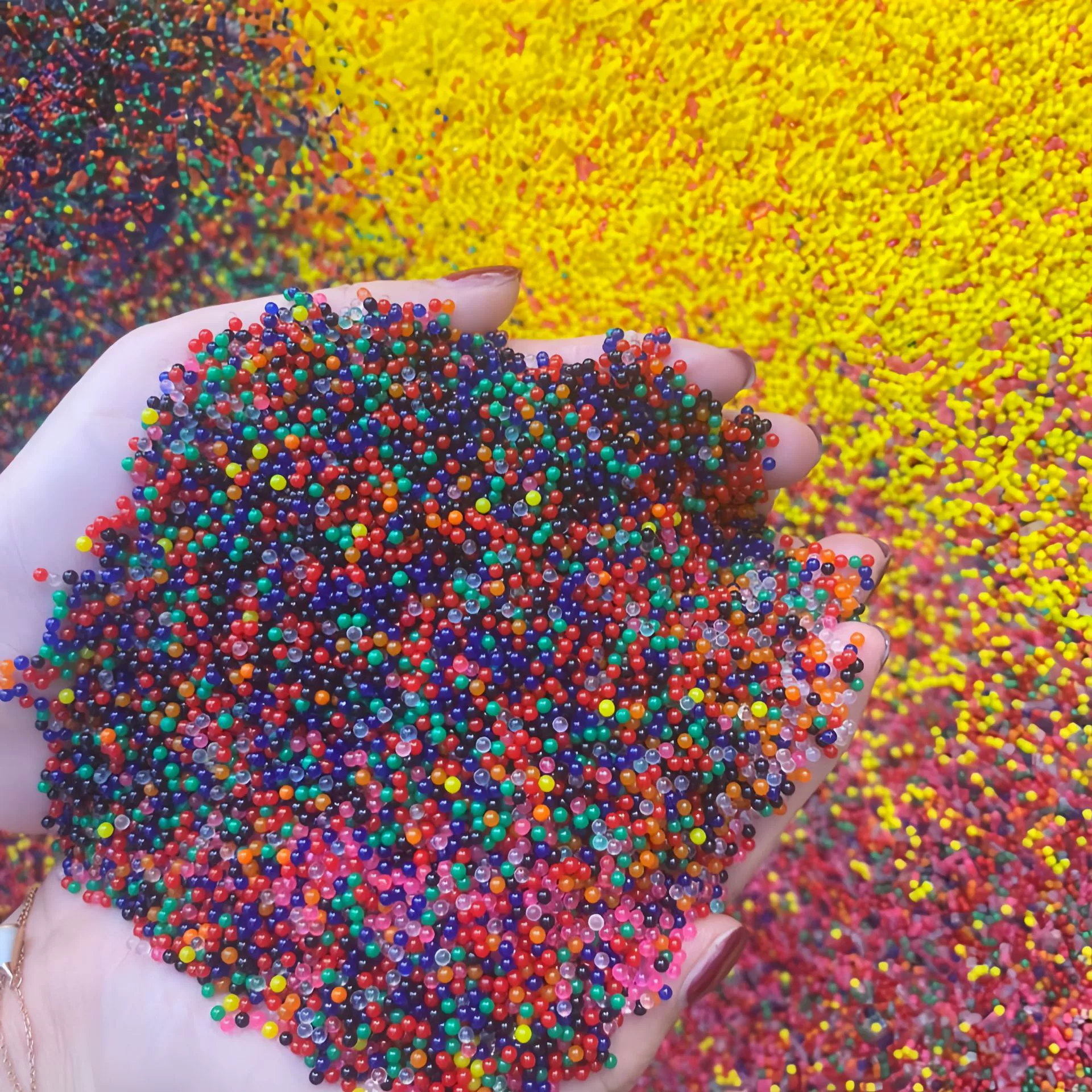 Губка, пузырьковая вода, боб, бисер, большой бисер, кристалл, водяная поника, ночная водяная пометка, хрустальная грязь