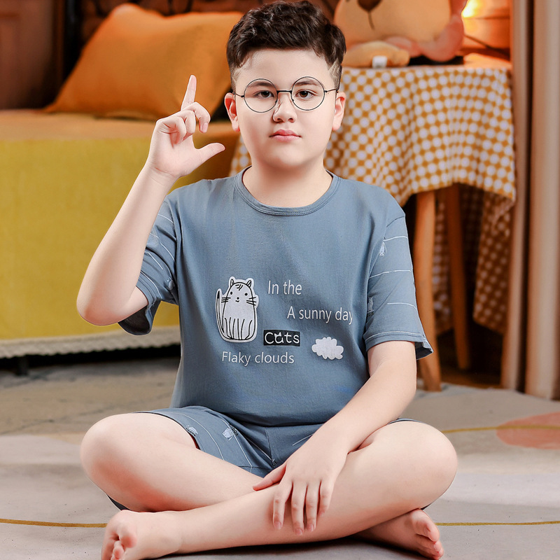子供用パジャマ純綿の薄いタイプの太った男の子の半袖の半ズボンのスーツは太って大きいサイズの青少年の夏の部屋の服をプラスします。|undefined
