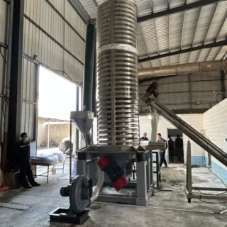 晟图食盐工艺全封闭冷却降温提升机 降温效果好 防飞溅