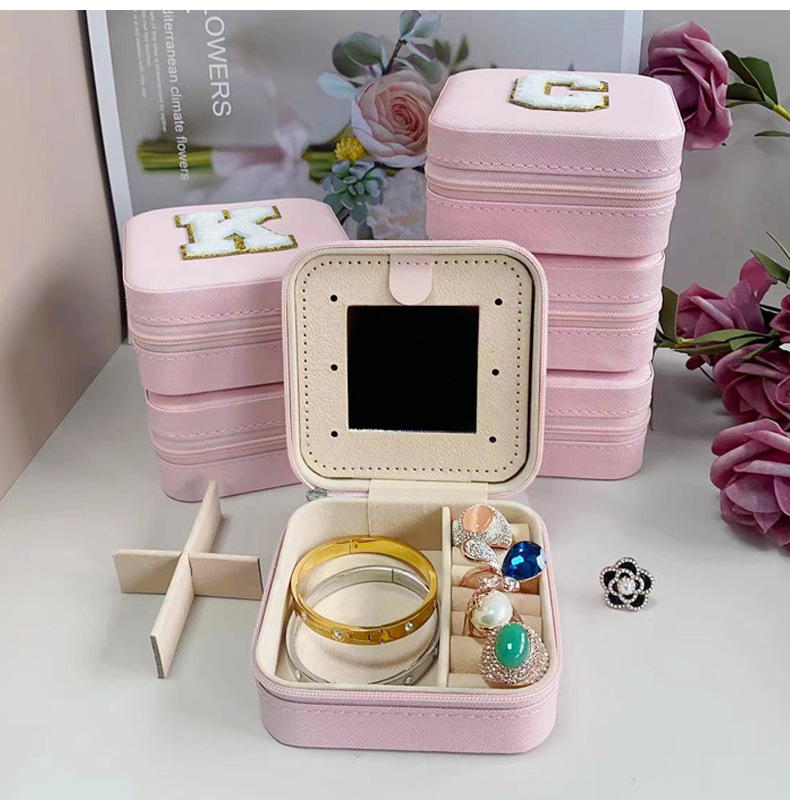 Elegant Basic Classic Style Letter Solid Color Pu Leather Jewelry Boxes display picture 1