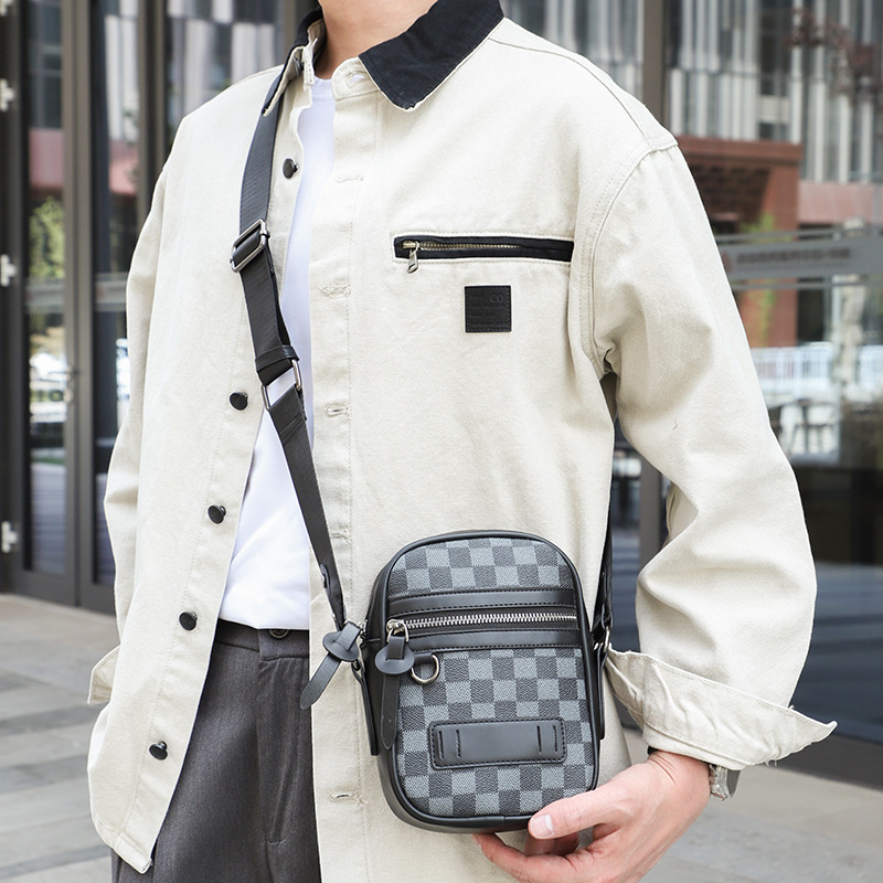 跨境男士单肩包大容量多隔层时尚小方包质感百搭商务菱格男斜挎包