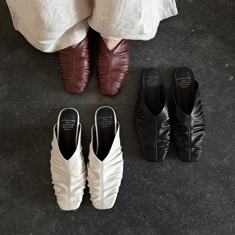 First-Layer Sheepskin Half-Covered Slippers for Women, New Summer Style Mules with Genuine Leather Inside and Out, Square-Toed Flat Comfortable Sandals for Women First-Layer Sheepskin Half-Covered Slippers for Women, New Summer Style Mules with Genuine Leather Inside and Out, Square-Toed Flat Comfortable Sandals for Women