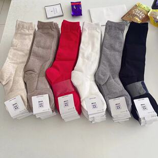 �n���m�и�ͲŮʿ���m���s��ɫ�ӗlС���³��˻��A���ɫ��ɫ�m��