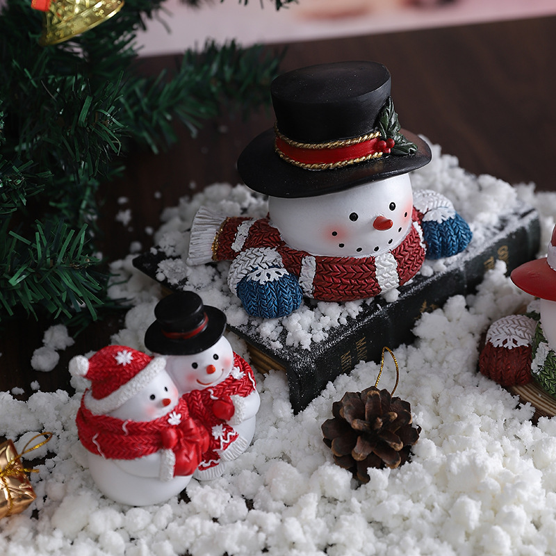 Christmas Snowman Resin Decoration Cartoon Snowman Doll Blind Box Christmas Window Decoration Micro Landscape Snowman Decoration