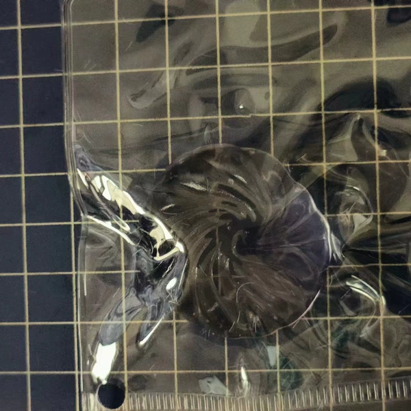 Transparent bun pinch