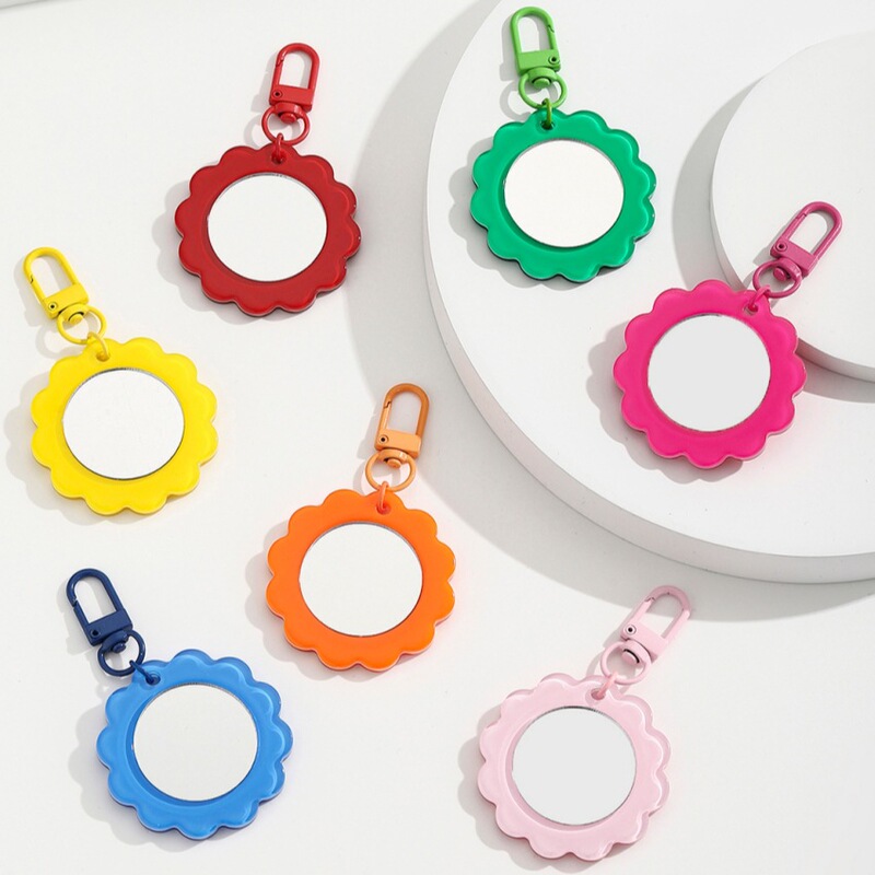 Dopamine Sunflower Single-Sided Pocket Makeup Mirror Keychain Pendant for Girls Portable Touch-Up Accessory Gift Dopamine Sunflower Single-Sided Pocket Makeup Mirror Keychain Pendant for Girls Portable Touch-Up Accessory Gift