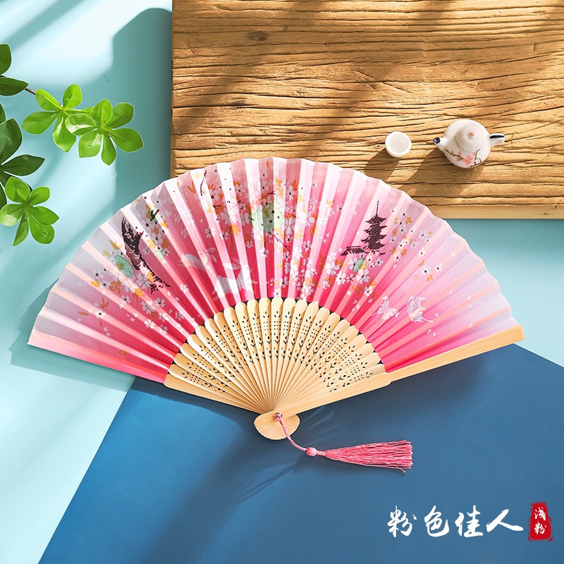 Ventilador Ventilador plegable Estilo chino Estilo antiguo Estilo japonés Mujer borla Verano Niños Plegable portátil Baile Hanfu Mini ventilador
