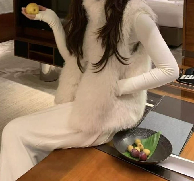 Стильная зимняя куртка, короткая жилетка, стиль Chanel, увеличенная толщина