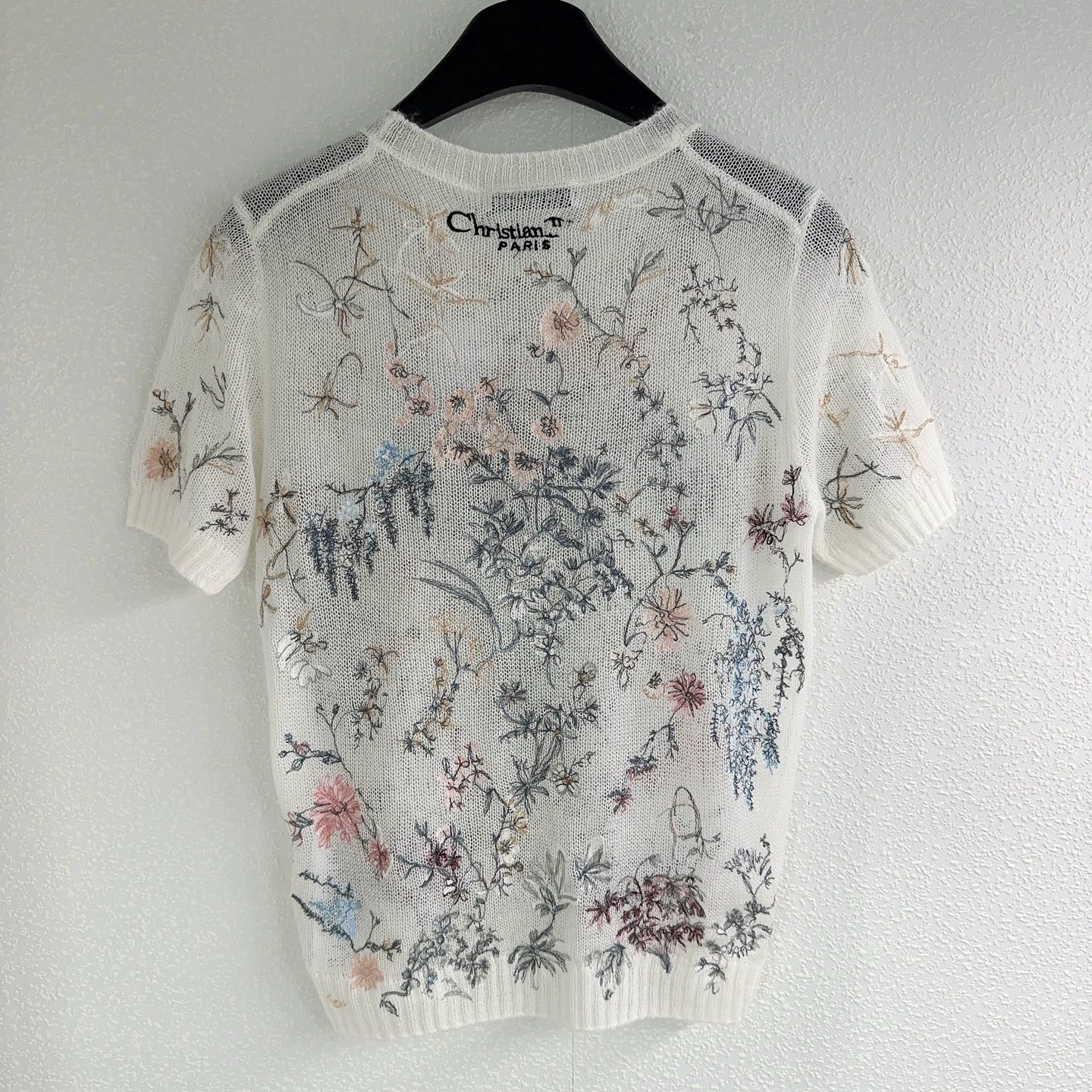 Spring knitted sleeves, sweater, with embroidery, round collar