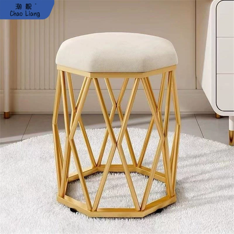 Туалетный стол Круглый стул для девочек спальня простой бытовой косметический стул сливочный ветер расширенный смысл сетка красный косметический стол новый