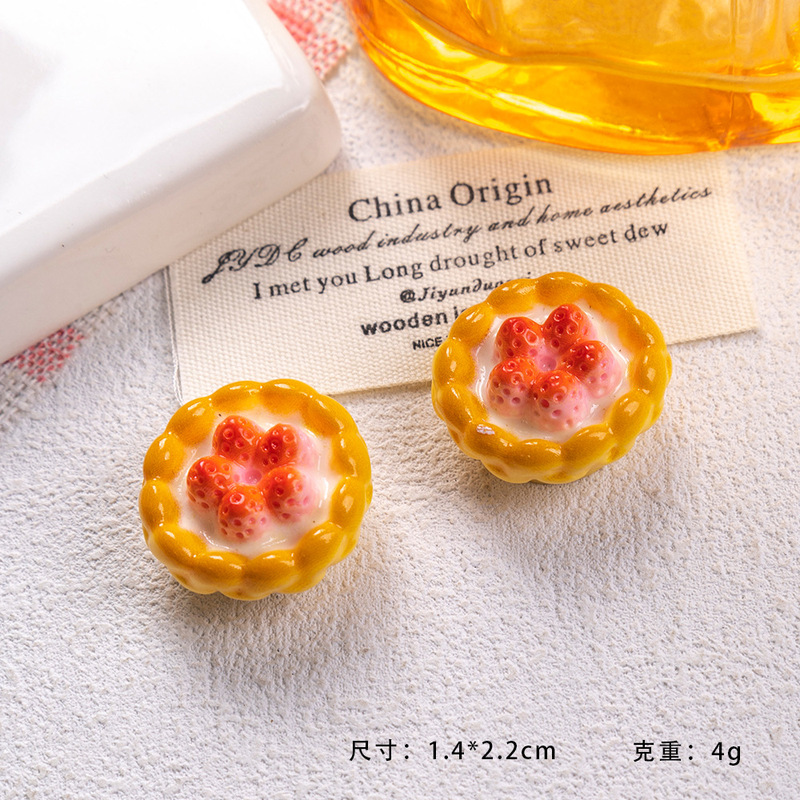 イチゴケーキ食品おもちゃ樹脂小物アクセサリー diy ヘアピンアクセサリーデザートハウスミニチュア食品おもちゃ子供のおもちゃアクセサリー|undefined