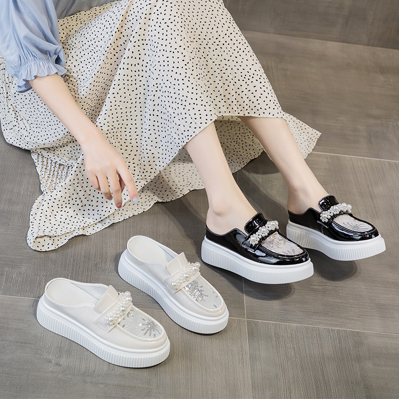 2026 Korean Style Pearl Buckle Thick-Soled Sandals for Women, Suitable for Skirts, Height-Increasing, Anti-Sprain, Comfortable and Versatile for Petite Women