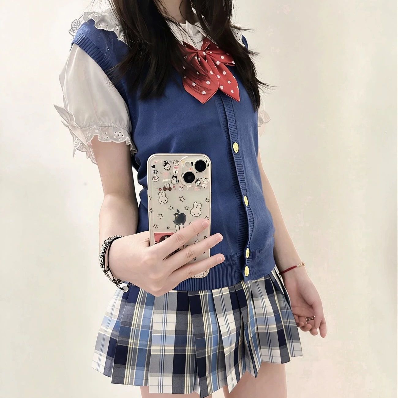 学院风JK制服针织马甲女春秋新款日系甜美少女V领显瘦百搭上衣