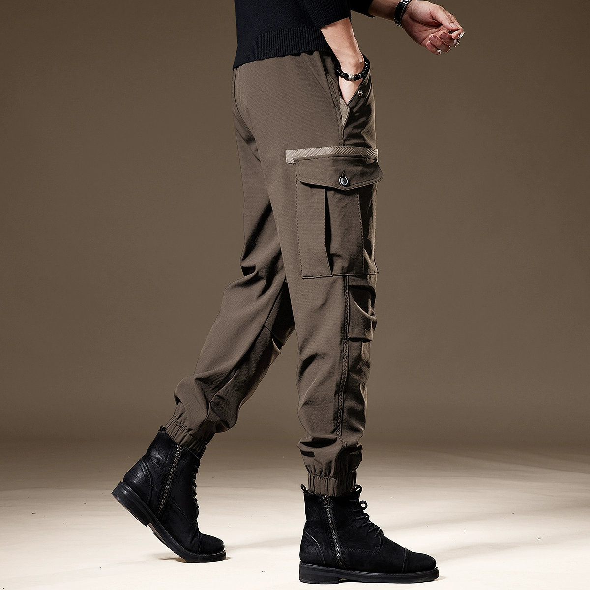 Демисезонные спортивные брюки‑джоггеры oversize для отдыха, эластичные манжеты, чёрные/коричневые