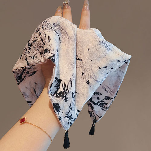 High-end, exquisite Korean hair accessories with a new Chinese style, grey ink wash painting floral print tassel small square scarf hair tie, large intestine ring hair ribbon