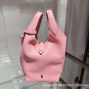 �羳�F؛С�R����˻@�Ӱ��¿���֦�yţƤˮͰ���μ�б������Ů��