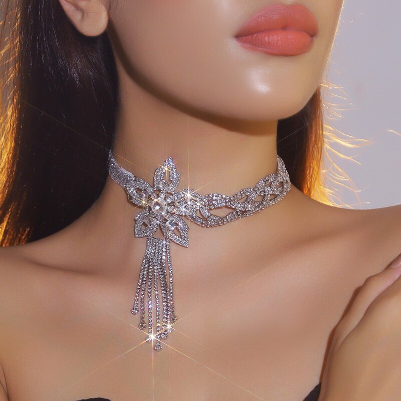 2025 New Diamond-Encrusted High-End Necklace Flower Tassel European and American Luxury Bow Neck Chain Clavicle Chain Wholesale 2025 New Diamond-Encrusted High-End Necklace Flower Tassel European and American Luxury Bow Neck Chain Clavicle Chain Wholesale