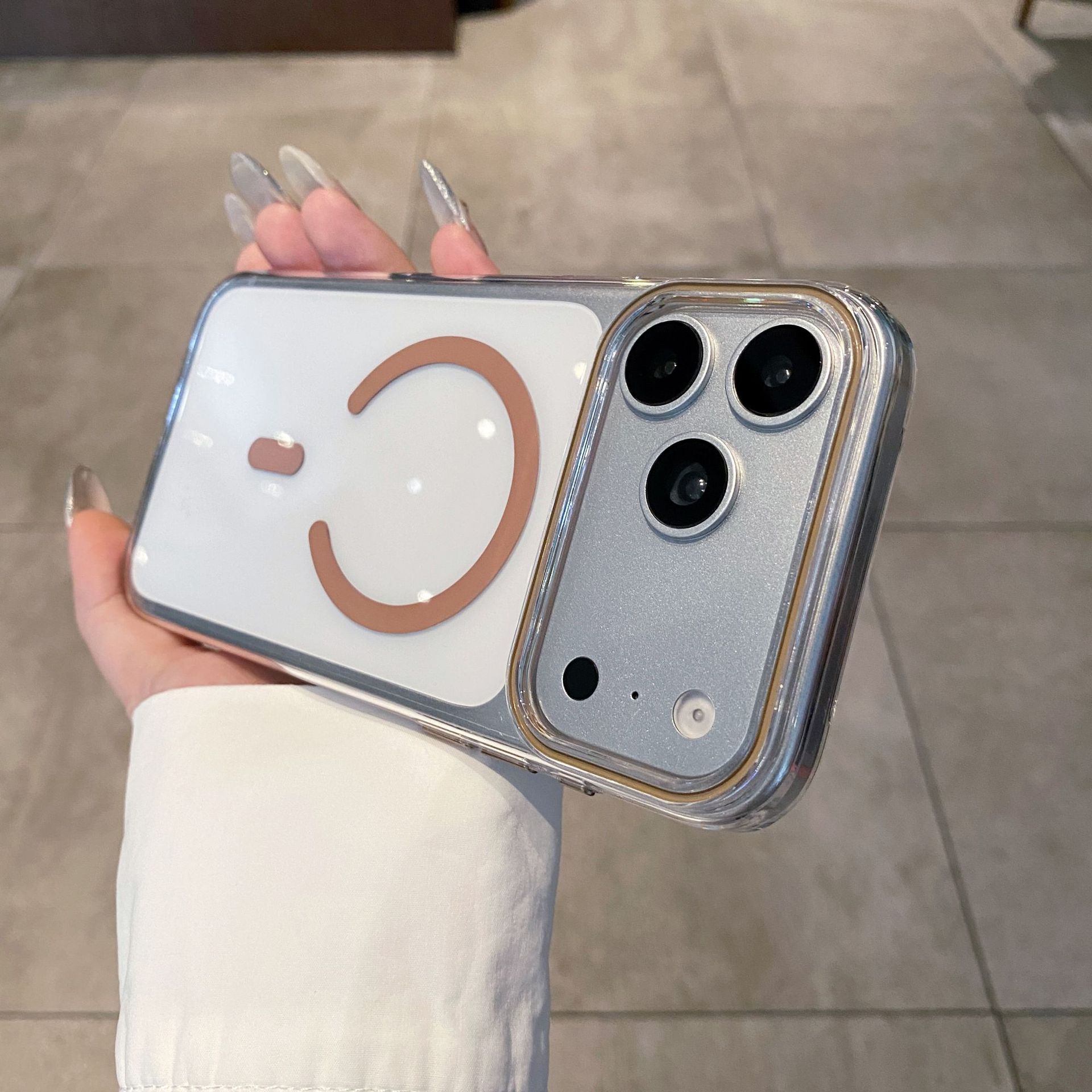 Funda Magnética Antigolpes para iPhone 18 Pro Max y iPhone 17 de Silicona Líquida