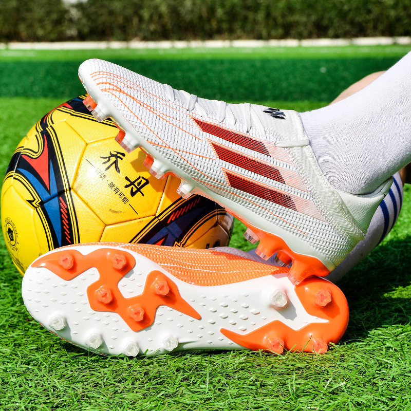 Spot zapatos de fútbol transfronterizos para hombres y adolescentes TF estudiantes tachuelas AG zapatos de entrenamiento de césped artificiales de corte bajo profesional