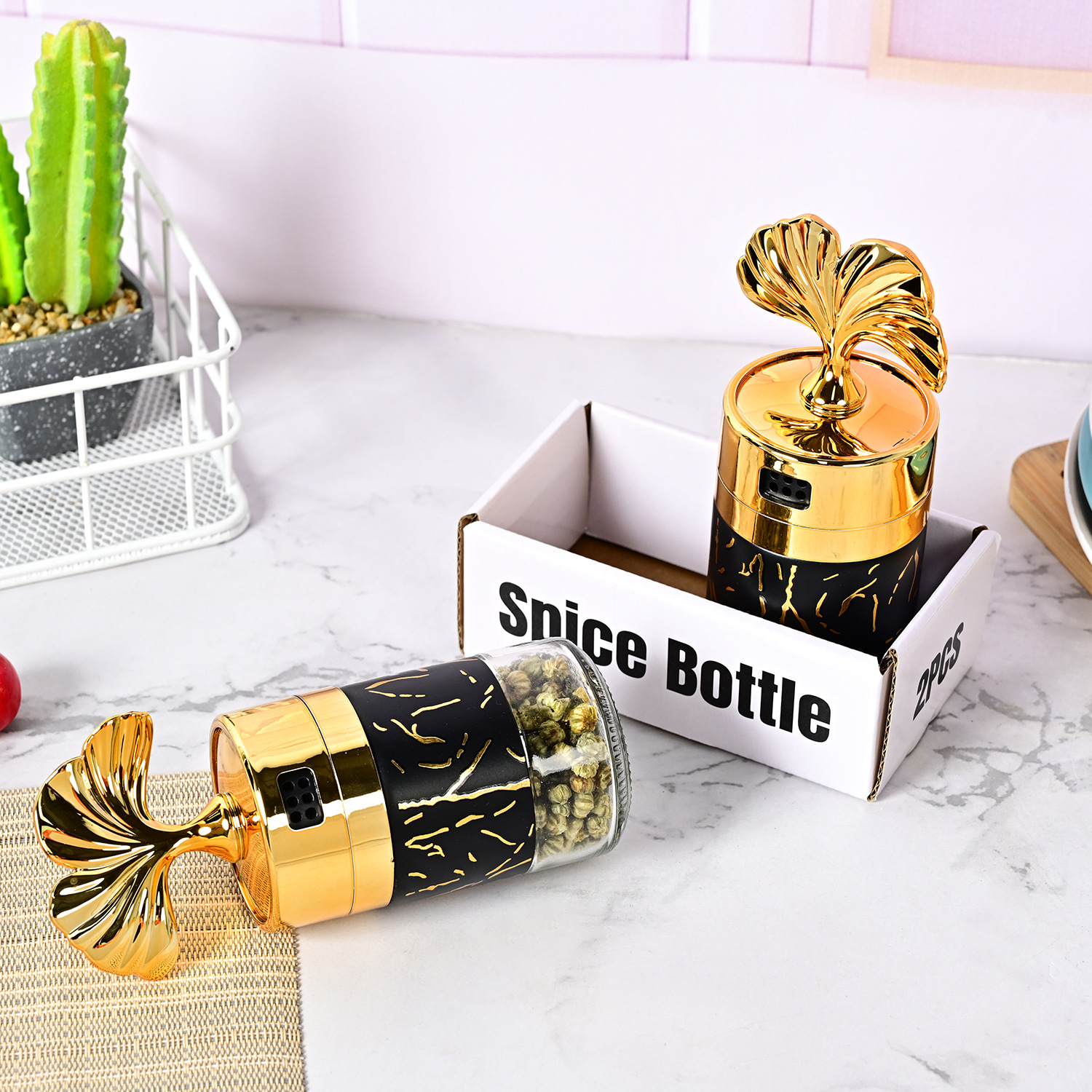 Amazon nuevo hogar cocina a prueba de humedad de vidrio sellado condimento botella cocina sabor sal condimento botella traje