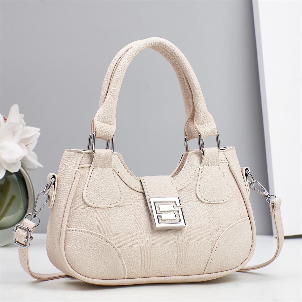Temperamento versátil nuevo bolso coreano de moda mujer hermoso bolso de hombro bolso de mujer bolso de mujer bolso grande