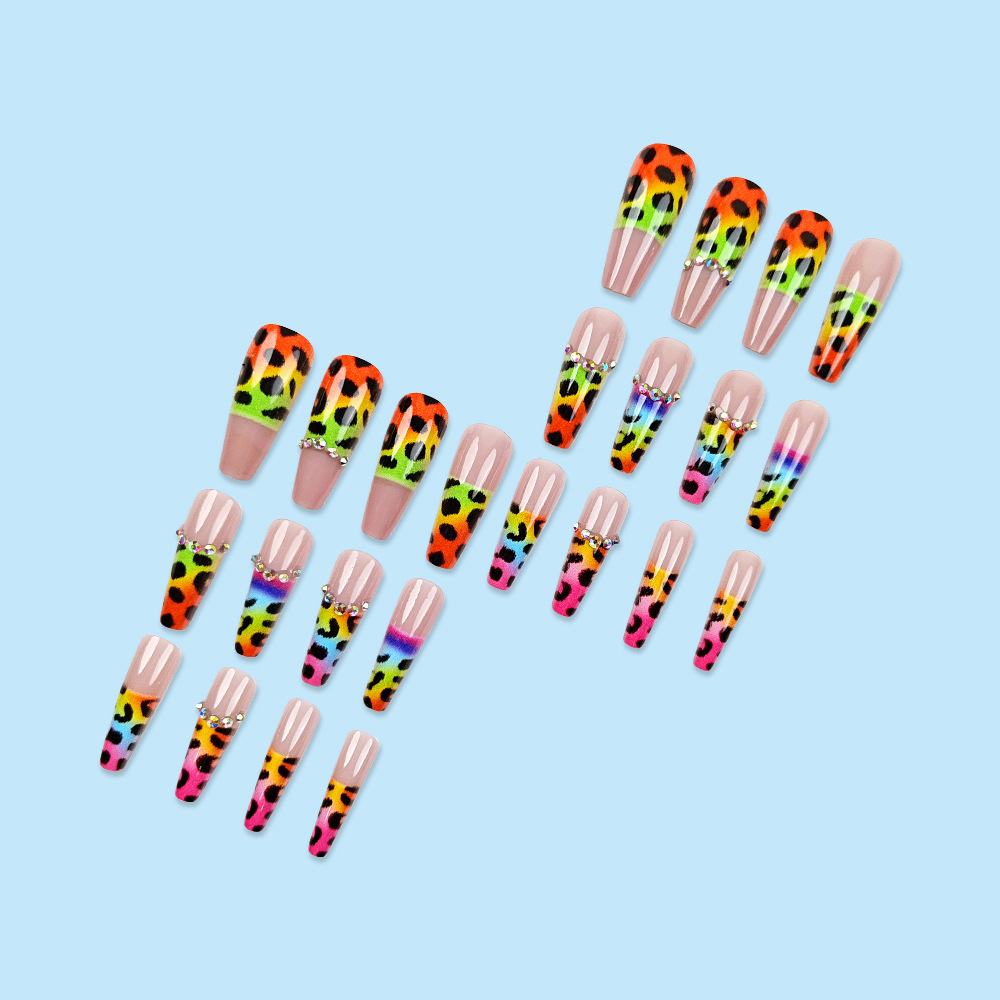 Pegatinas de uñas francesas con estampado de leopardo súper largas, piezas de uñas de vestir coloridas de ensueño, piezas de uñas de uñas de diamantes de venta caliente de comercio exterior image 5