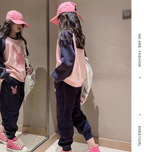 Set of Girls' Autumn Outfits  New Stylish Trendy Medium and Large Children's Sport Sweatshirts and Sweatpants Two-Piece Set